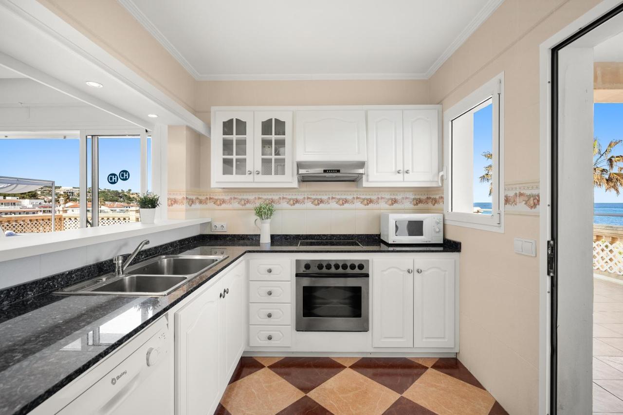 Punta Prima Apartments Экстерьер фото